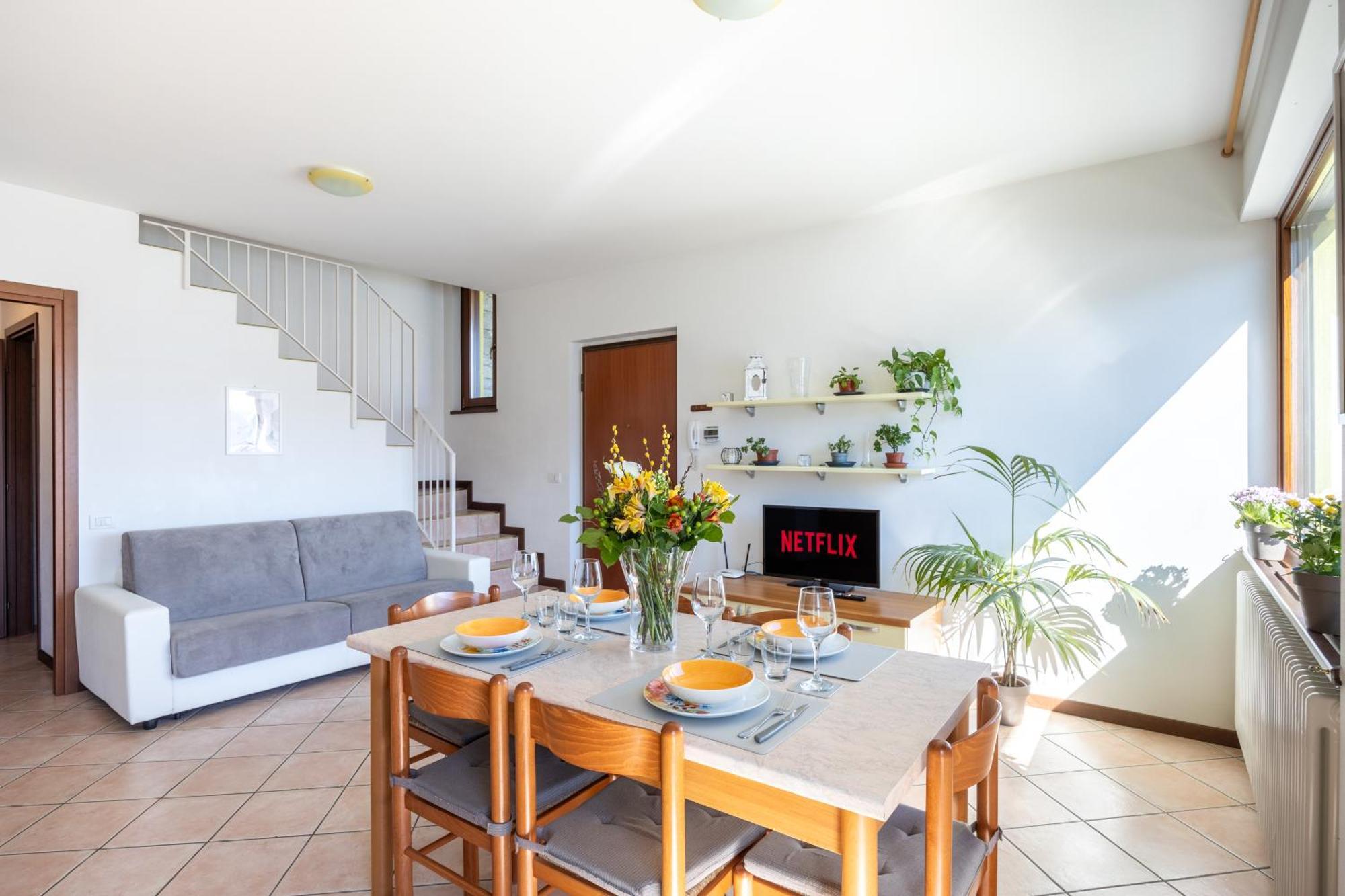 Lago Di Como - Luxury Panoramic Garden - Free Wifi Villa Gera Lario Exteriör bild