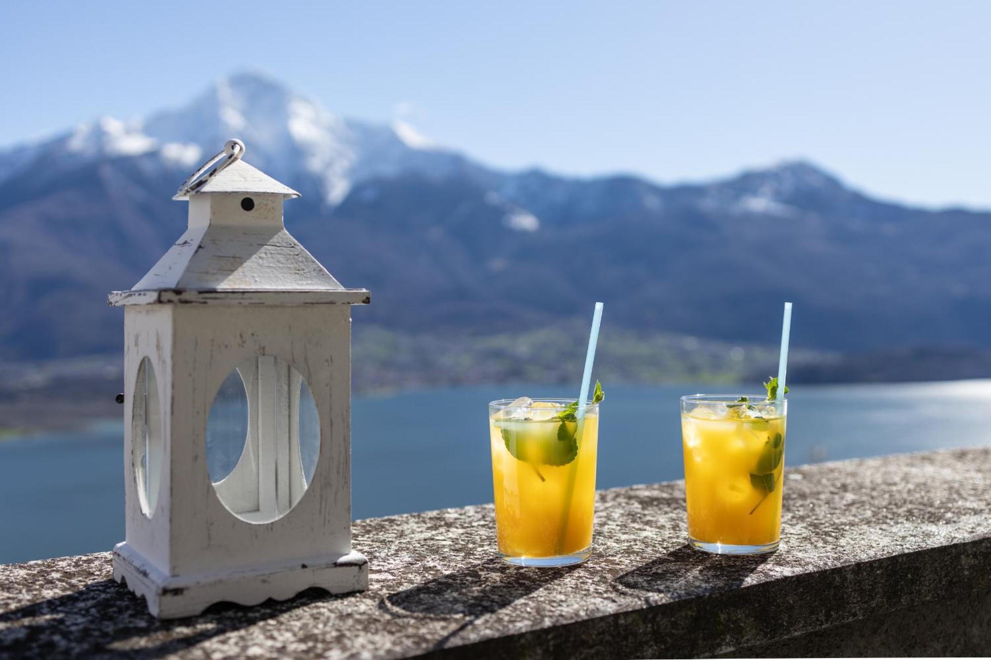 Lago Di Como - Luxury Panoramic Garden - Free Wifi Villa Gera Lario Exteriör bild