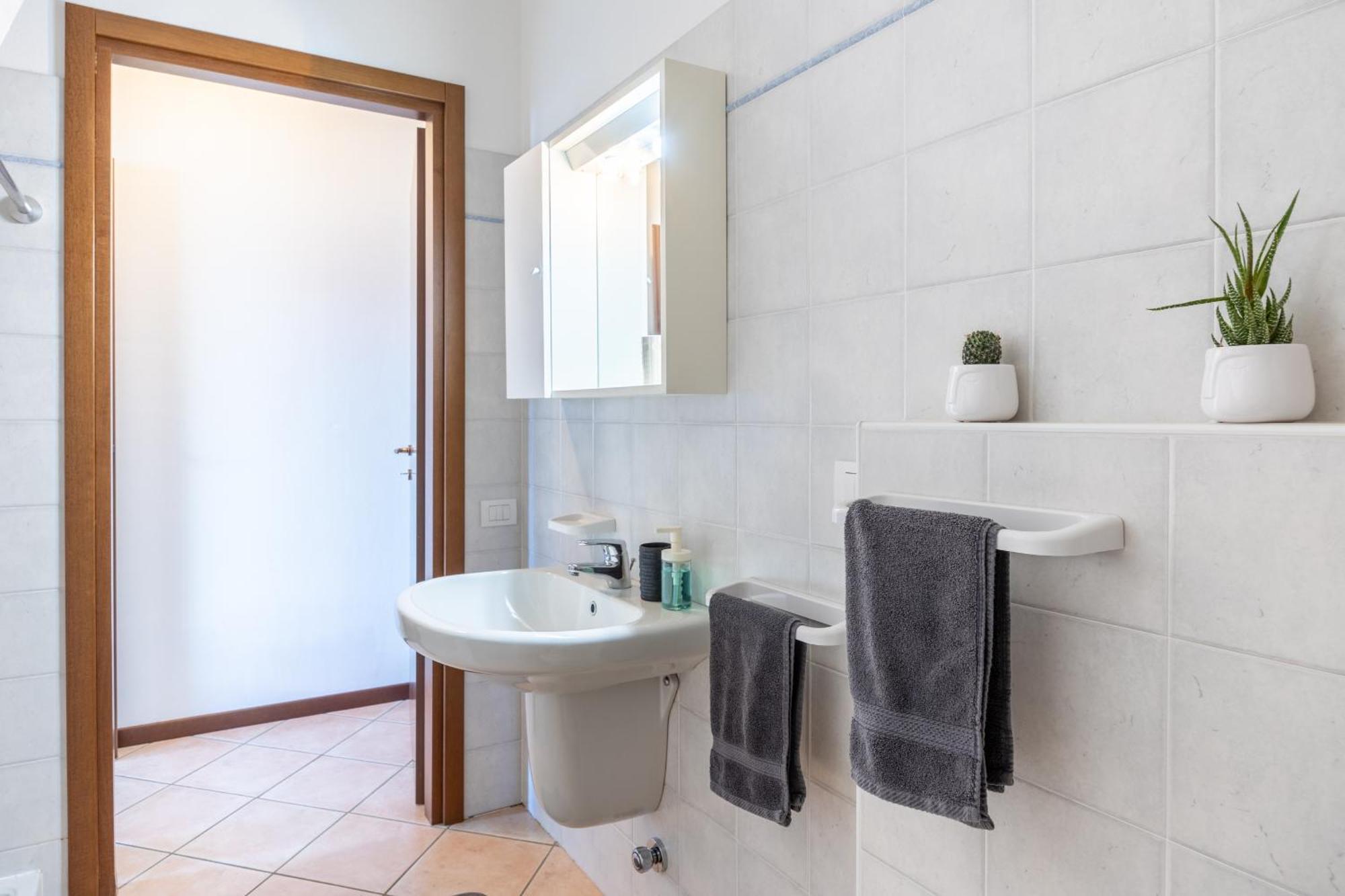 Lago Di Como - Luxury Panoramic Garden - Free Wifi Villa Gera Lario Exteriör bild