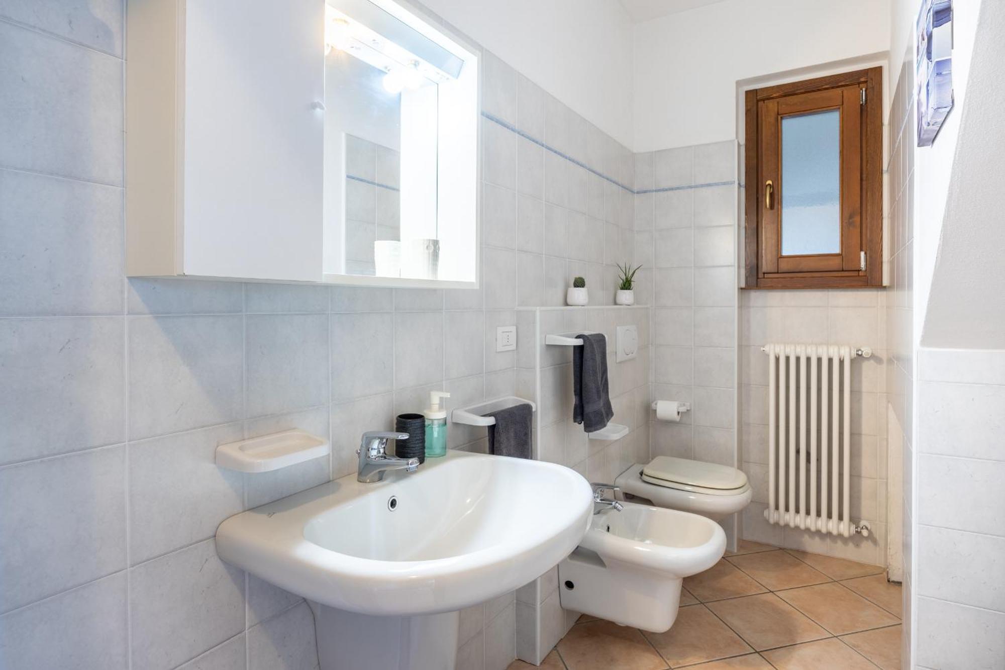 Lago Di Como - Luxury Panoramic Garden - Free Wifi Villa Gera Lario Exteriör bild