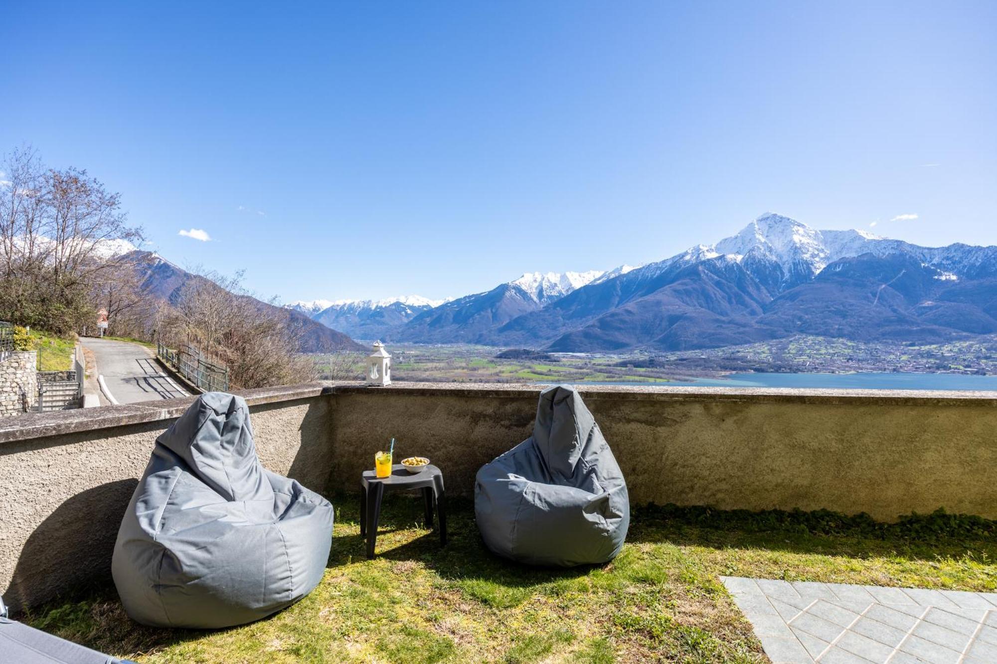 Lago Di Como - Luxury Panoramic Garden - Free Wifi Villa Gera Lario Exteriör bild