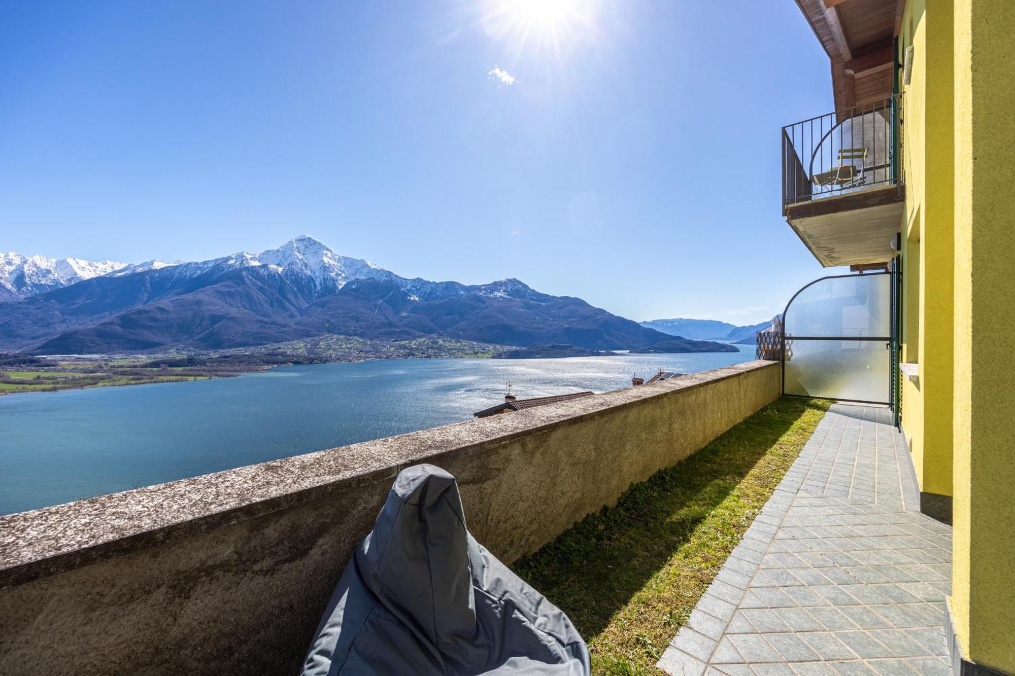 Lago Di Como - Luxury Panoramic Garden - Free Wifi Villa Gera Lario Exteriör bild